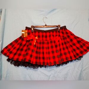 Black and red mini skirt with black ruffled lace by (J.Templeton) Plus Size (3x)